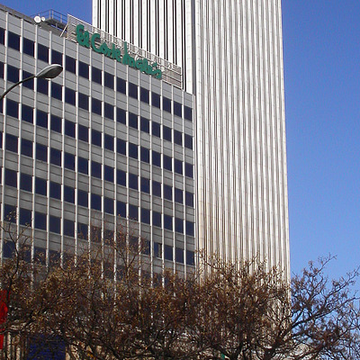 Torre Picasso by Cesar Serrano