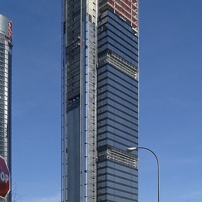 Torre Caja Madrid by Cesar Serrano