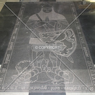 Sint-Maartenskathedraal by Emmanuel D.