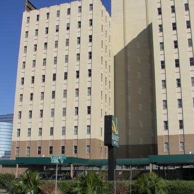 Holiday Inn Metairie New Orleans Airport by Rodney Gunn