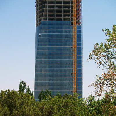 Torre Espacio by Cesar Serrano