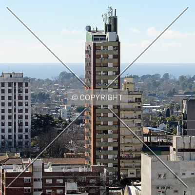 Edificio Mitre by Jerónimo Acosta