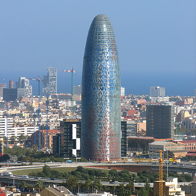 Torre Agbar by Wilson Ling