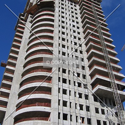 Torre Renoir 1 by Maximiliano Buono