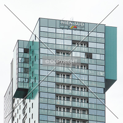 Monte Verde Tower by Nephilim