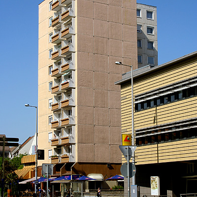 Pálffy utca 2 by Daniel Kieckhefer