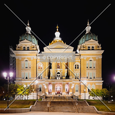 Iowa State Capitol by Ryan Hildebrand