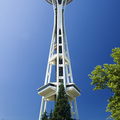 Space Needle by Pavel Toczynski