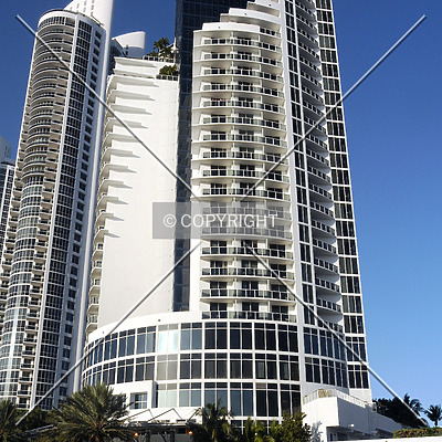 Trump International Sonesta Beach Resort by Jorge Molina