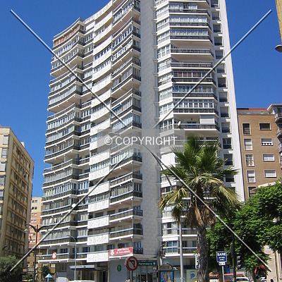 Torre de Málaga by Victor Carcedo