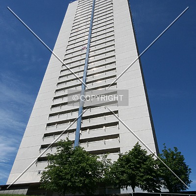 Clydesdale Tower by Neil Nickolds