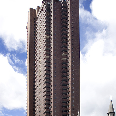 Ciudadela San Martín Torre Sur by Jim Schwartz