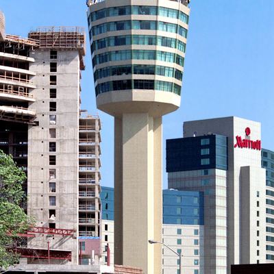 Konica Minolta Tower Centre by John Cahill