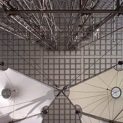 La Grande Arche by Pavel Toczynski