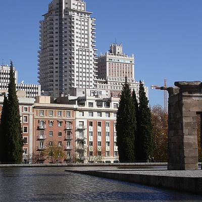 Torre de Madrid by Cesar Serrano
