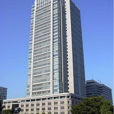 Marunouchi Building by Scott Murphy