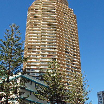 Circle on Cavill North Tower by John Bek