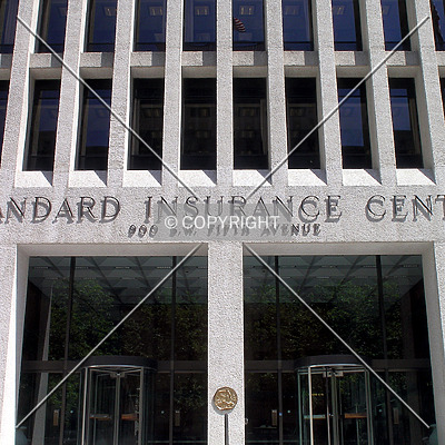 Standard Insurance Center by Serdica