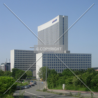 LG Tower by Nephilim