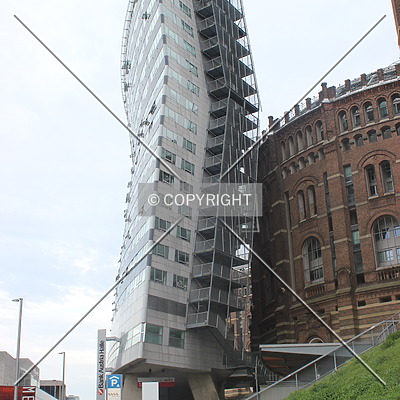Schild - Gasometer B by Florian Barbier
