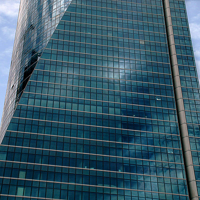 Torre Espacio by John Bek