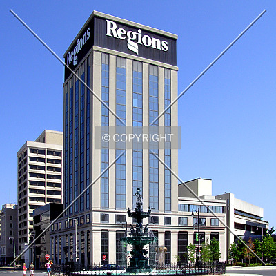 Renasant Bank Building by Chris Patriarca