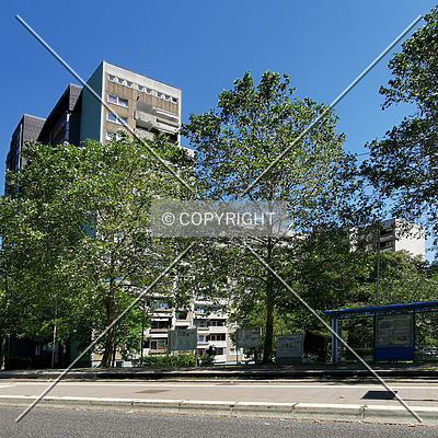 Brückenhofstraße 62-68 by Nephilim