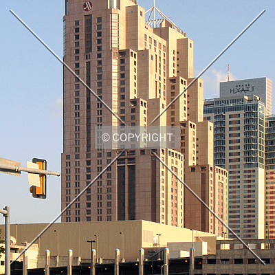 Marriott Rivercenter by Jorge Molina