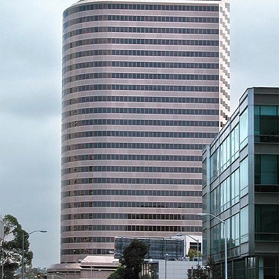 Lake Merritt Plaza by Jim Schwartz