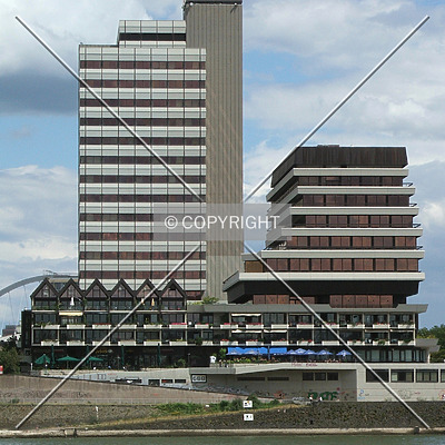 Lufthansa-Hochhaus by René Hogendijk