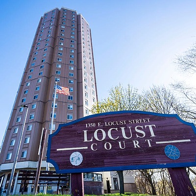 Locust Court Apartments by Jovanny Hernandez / Milwaukee Journal Sentinel