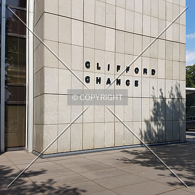 Frankfurter Büro Center by Nephilim
