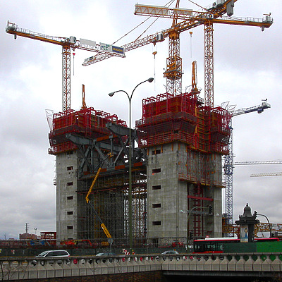 Torre Caja Madrid by Cesar Serrano
