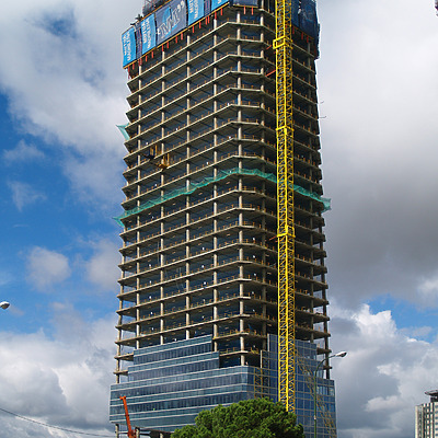 Torre de Cristal by Cesar Serrano