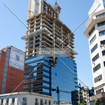 955 Belgrano Office by Maximiliano Buono
