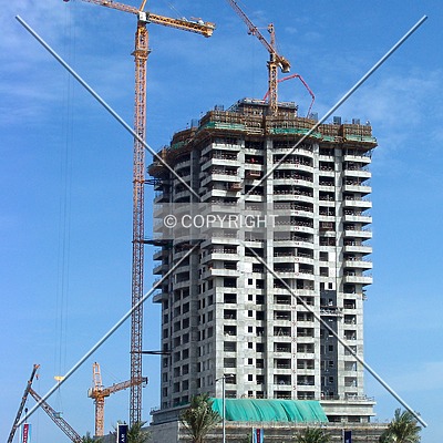 Al Seef Tower by Alexander Ulyanov