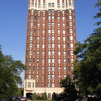 Silver Cloud Condominiums by Daniel Kieckhefer