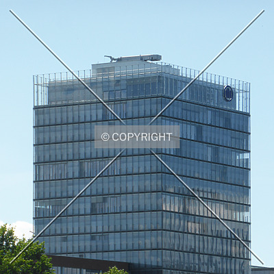 Allianz-Kai by Nephilim