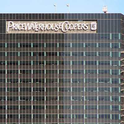 2 Southbank Boulevard by Wilson Ling