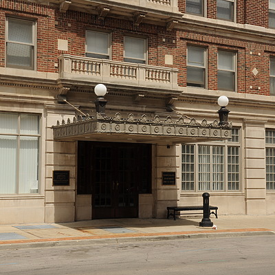 North Island Apartments by Rick Bronson