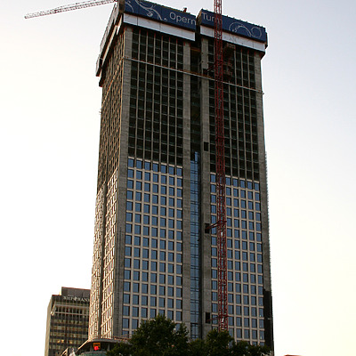 OpernTurm by Daniel Kieckhefer