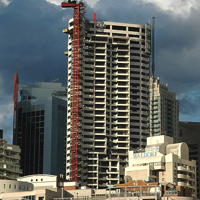 Meriton Tower by John Bek