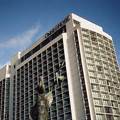 Omni Bayfront Tower by Kevin Lehnhardt