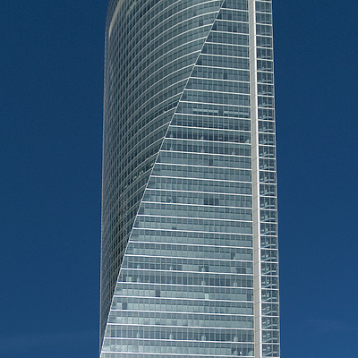 Torre Espacio by Cesar Serrano