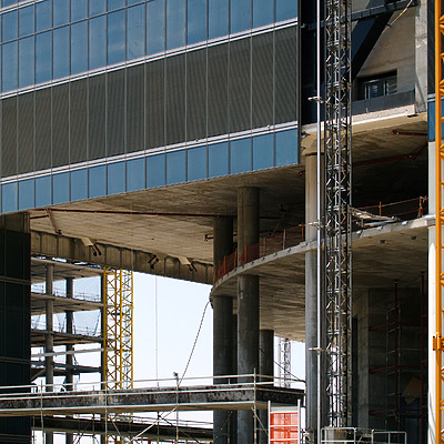 Torre Espacio by Cesar Serrano