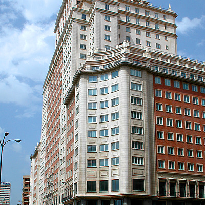 Edificio España by John Bek