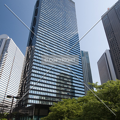 Shinjuku Mitsui Building by Serdica