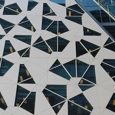 Deloitte-huset by Kjetil Balog