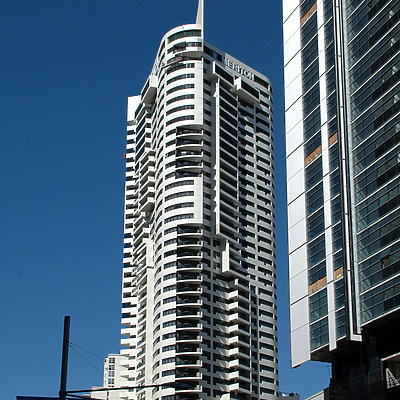 Meriton Tower by John Bek