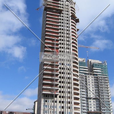 Torre Renoir 1 by Maximiliano Buono